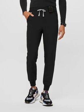 Figs Men Tansen Jogger Scrub Black Pants Sz Medium Short 5 Pockets #1513